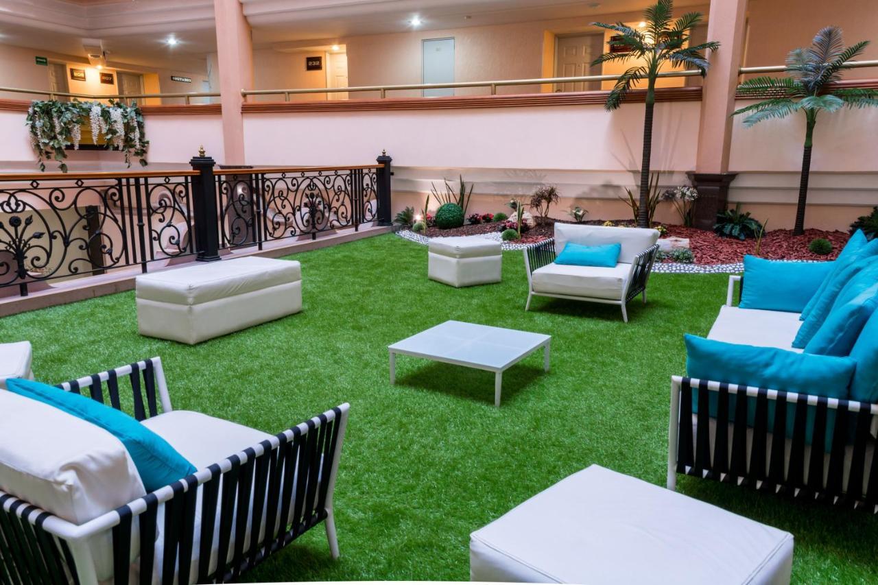 Hotel Real Plaza อากวสคาเลียนเทส ภายนอก รูปภาพ